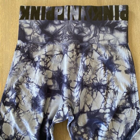 Pink Victoria's Secret  Ultimate Blue Tie Dye Tight Leggings Women’s Size S - Picture 3 of 13